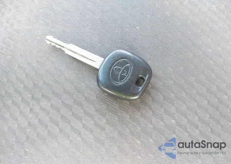 2004 Toyota Highlander V6 from USA, damaged, VIN JTEDP21A140014765